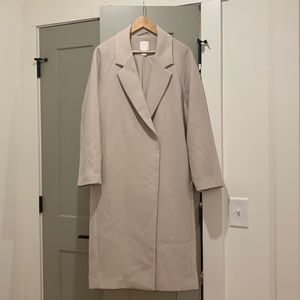Light gray coat